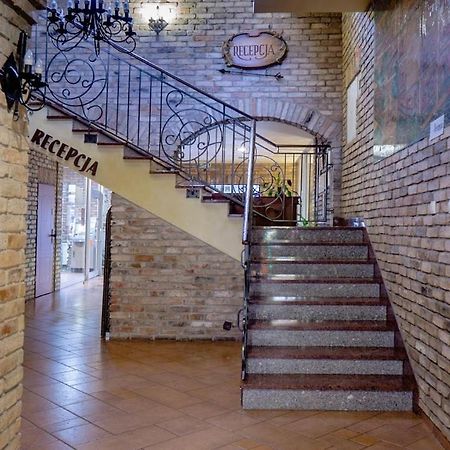 Hotel Bastion Kostrzyn nad Odra Exterior photo