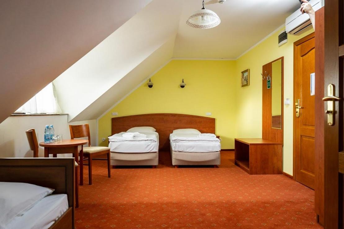 Hotel Bastion Kostrzyn nad Odra Exterior photo